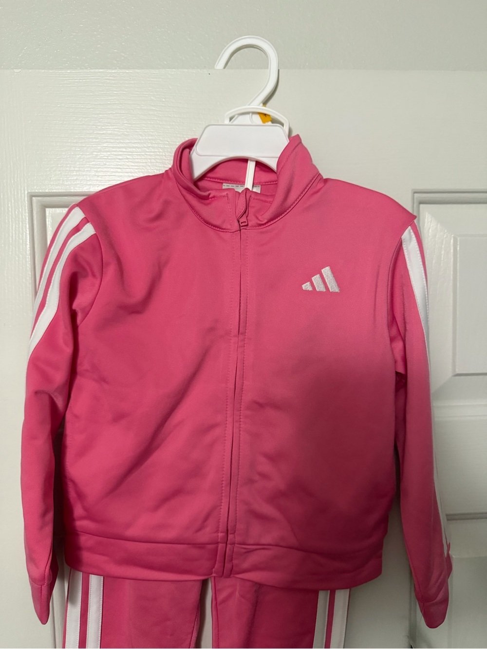 Adidas girls pink 2 piece tracksuit jacket & jogger set size 3T NWT - Picture 2 of 5